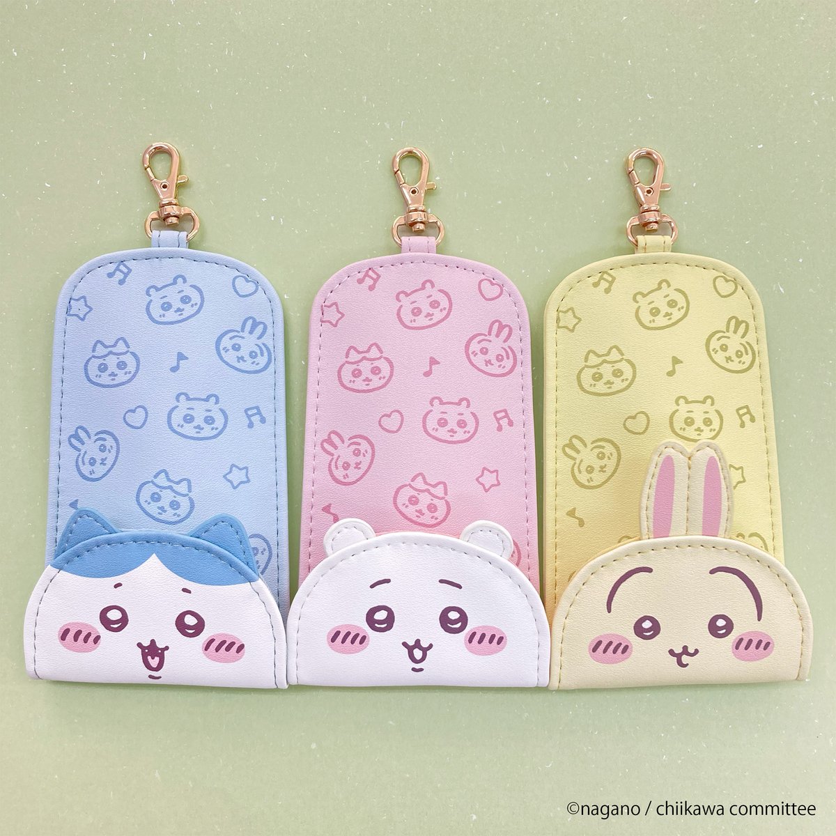 [Pre-order] "Chiikawa " Key case with reel