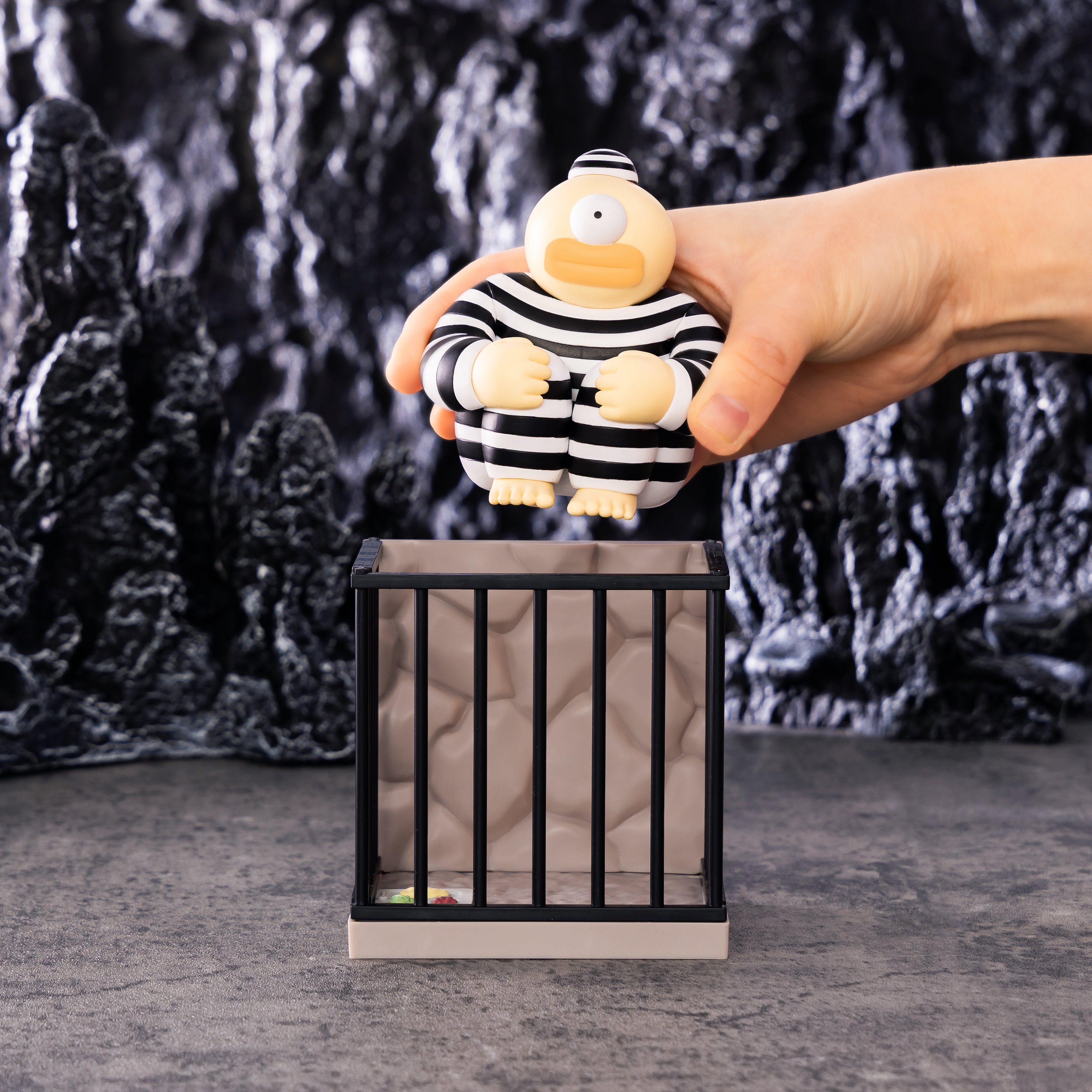 [Pre-order] "Chiikawa" Chiikawa GPSBOX PRISON FIGURE COLLECTION