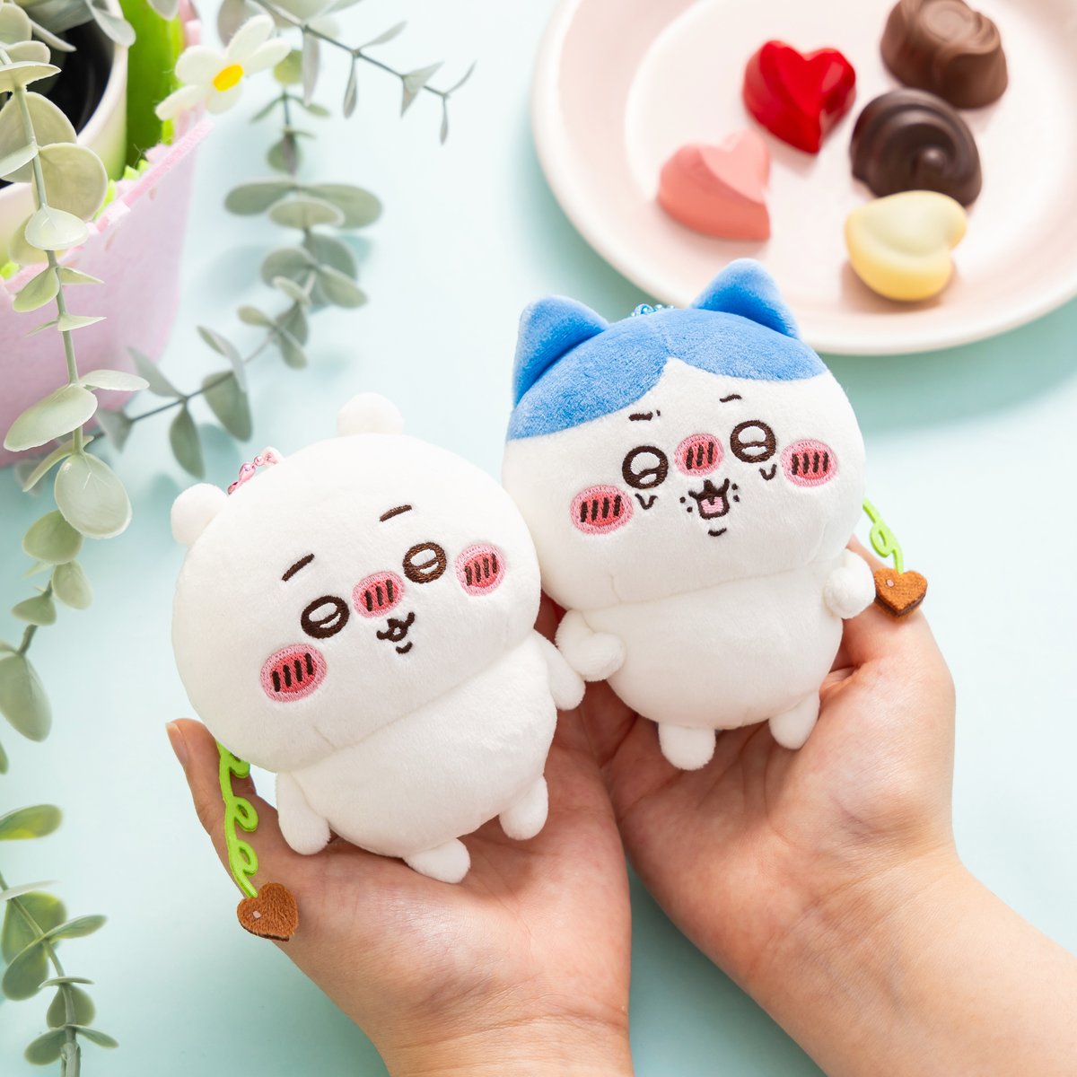 [Pre-order] "Chiikawa" Slightly Drunk Plush Mascot - Hachiware