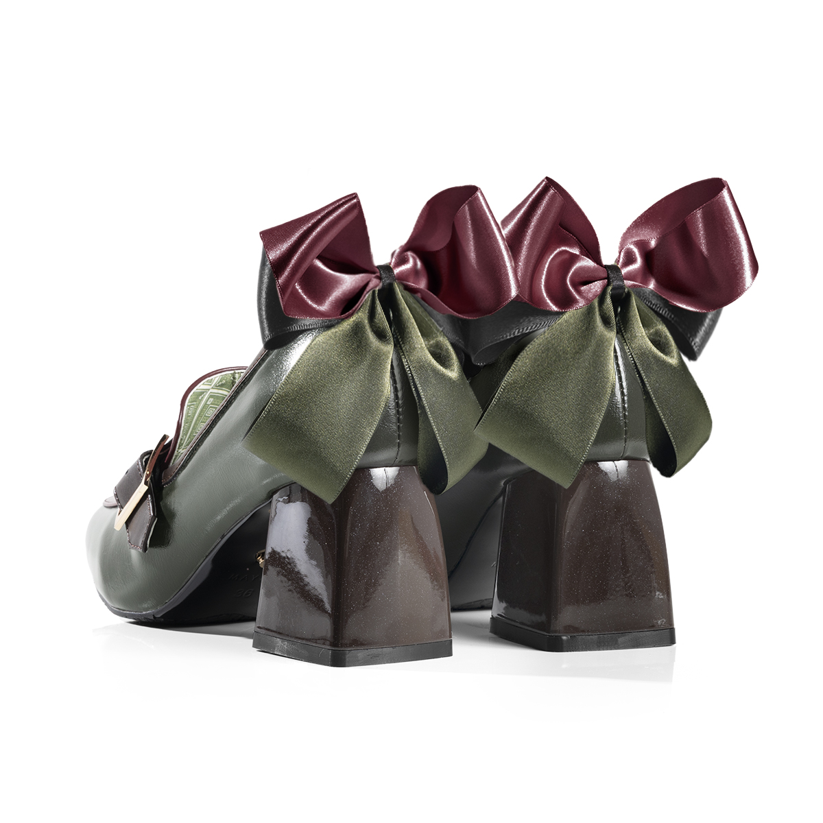 [Pre-order] "JOJO'S BIZARRE ADVENTURE Stardust Crusaders" x MAYLA Iconic Pumps/ Heels - Noriaki Kakyoin