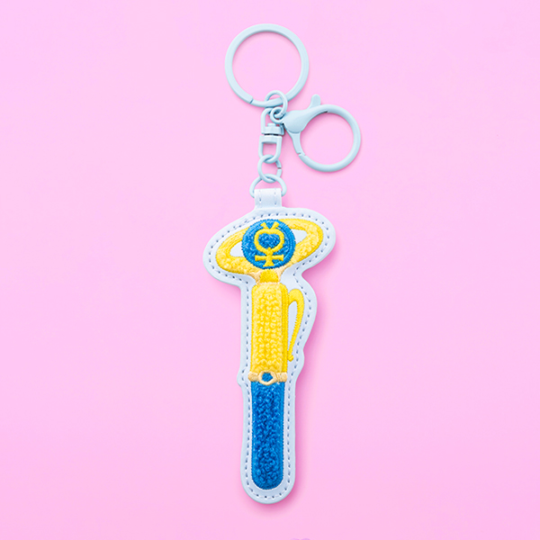 [Pre-order] "Pretty Guardian Sailor Moon" Official Store - Sagara embroidery keychain transformation pen (Ami Mizuno)