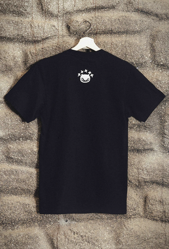 [Pre-order] OMOCAT x holoAdvent T-shirt