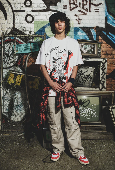 [Pre-order] OMOCAT x hololive STAGE World Tour '24 -Soar!- Takanashi Kiara T-shirt