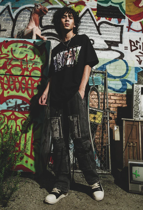 [Pre-order] OMOCAT x hololive STAGE World Tour '24 -Soar!- T-shirt