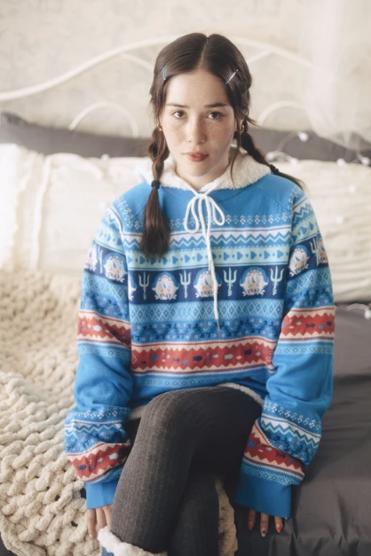 ]Pre-order] OMOCAT x hololive English -Myth- Gawr Gura - Knit Sweater