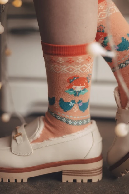 [Pre-order] OMOCAT x hololive English -Myth- Takanashi Kiara - Knit Socks