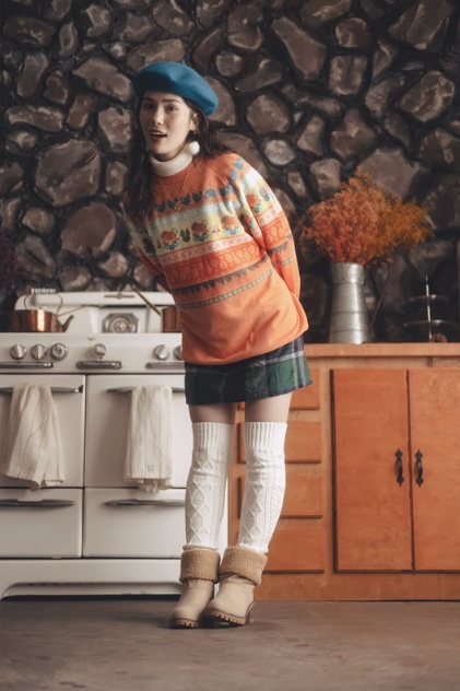 [Pre-order] OMOCAT x hololive English -Myth- Takanashi Kiara - Knit Sweater