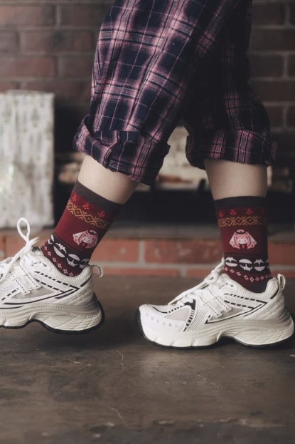 [Pre-order] OMOCAT x hololive English -Myth- Mori Calliope - Knit Socks