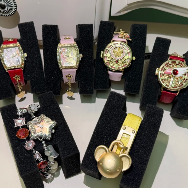 [Pre-order] "Cardcaptor Sakura: Clear Card" Wristwatch Sakura Clear Time Series 