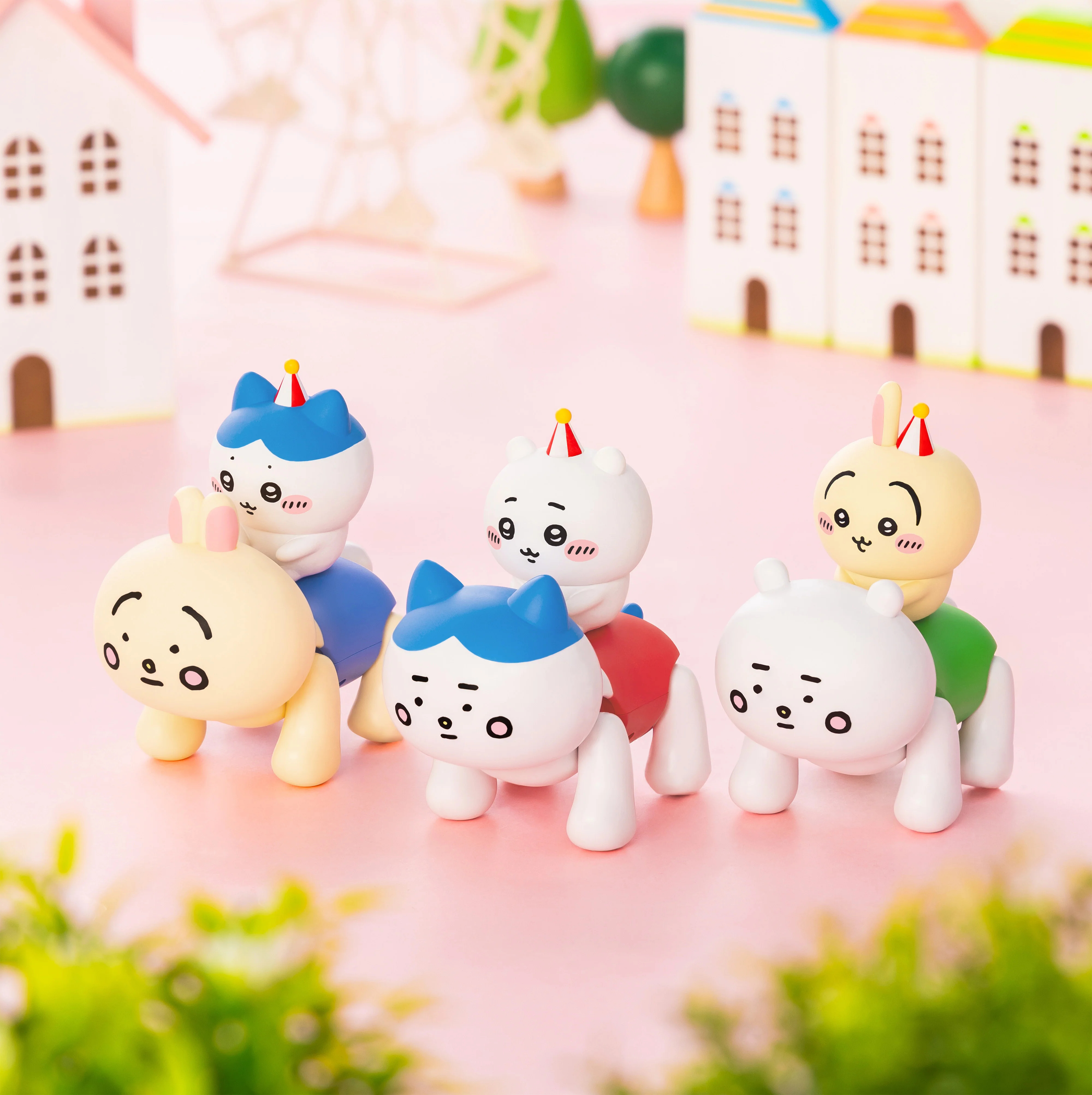 [Pre-order] "Chiikawa"  Chiikawa Land Pipopo Tokotoko Figure - Hachiware