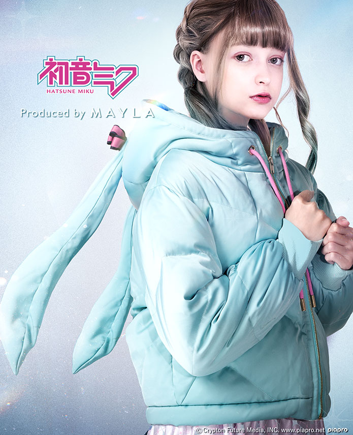 [Pre-order] "Hatsune Miku" x MAYLA Iconic Down Jacket - Saxe Blue
