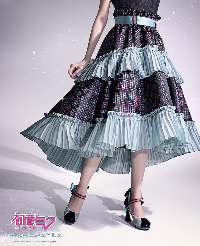 [Pre-order] "Hatsune Miku" x MAYLA Iconic Skirt - Black