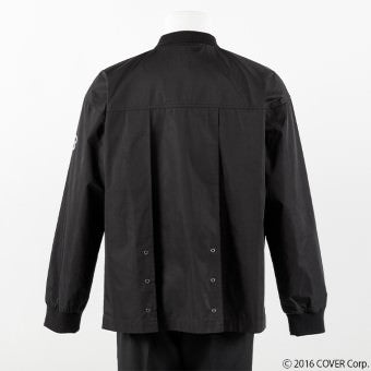 JACKET ©2016 COVER Corp.