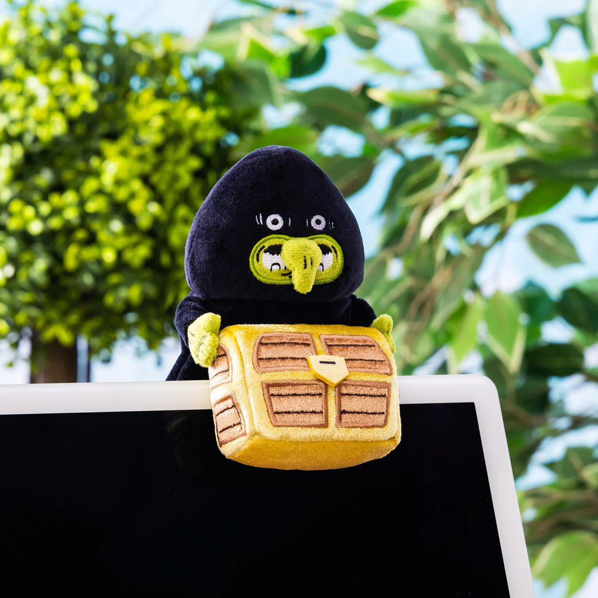 [Pre-order] "Chiikawa" watch over from desktop, hang up Plush - Treasure Witch