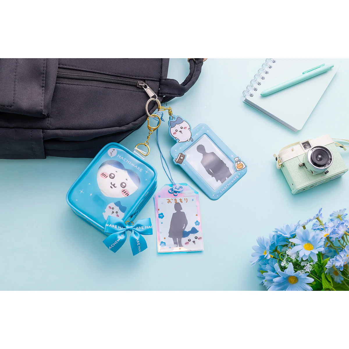 [Pre-order] "Chiikawa" Clear pouch that can hold Chiikawa mascots! - Hachiware