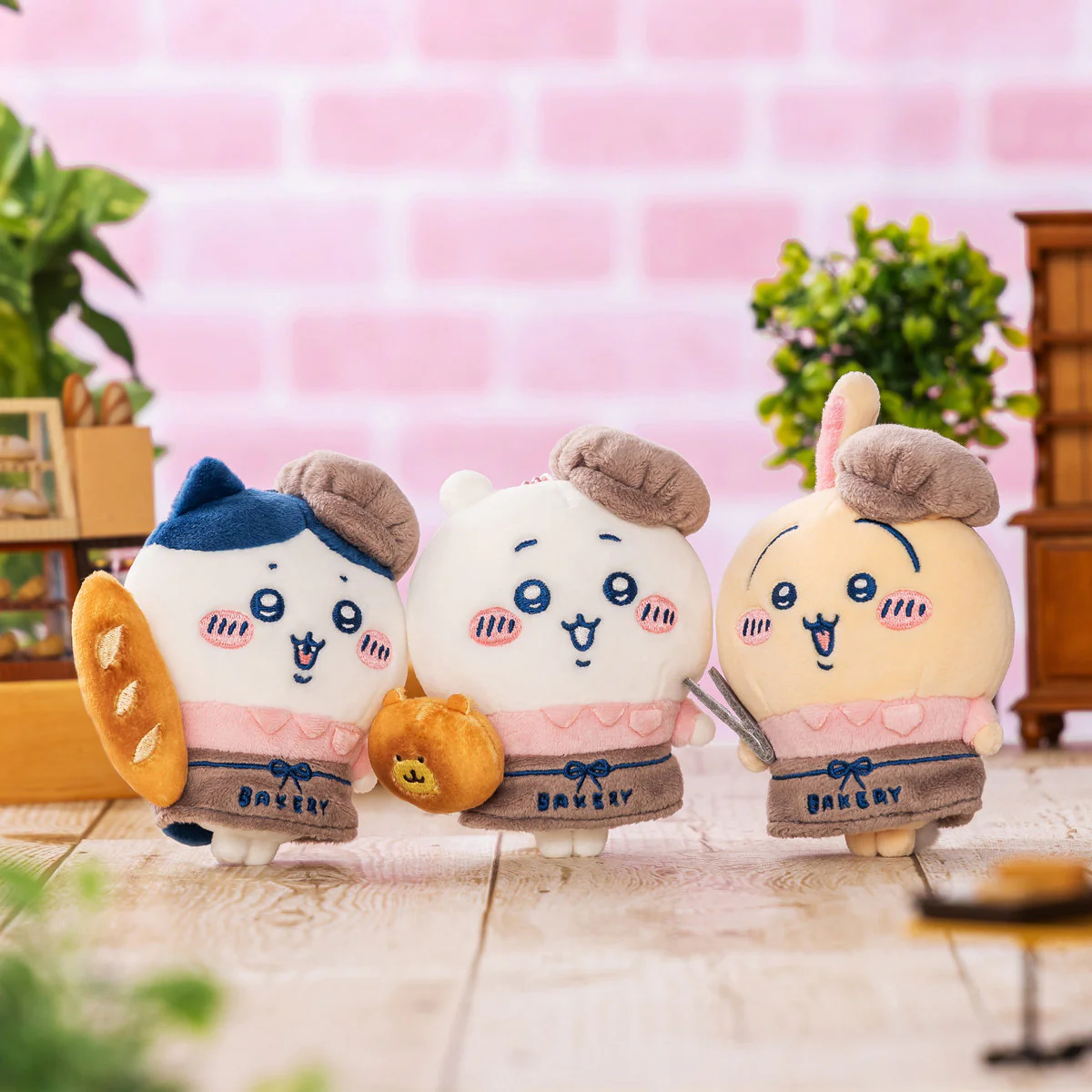 [Pre-order] "Chiikawa" Chiikawa Bakery Staff Mascot - Chiikawa