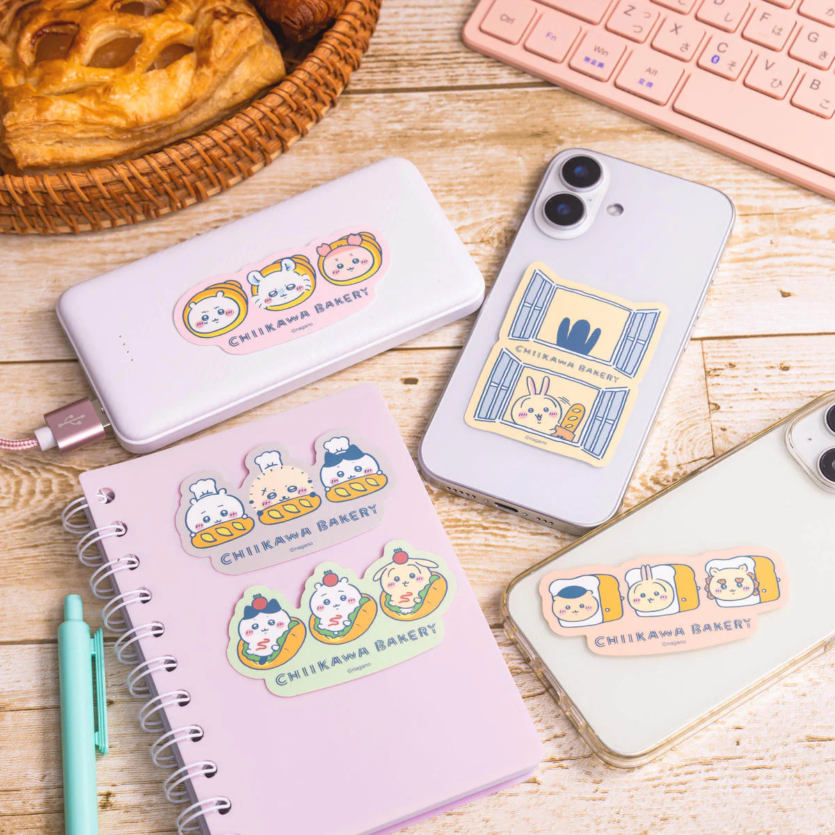 [Pre-order] "Chiikawa" Chiikawa Bakery Matte stickers that can be attached to smartphones