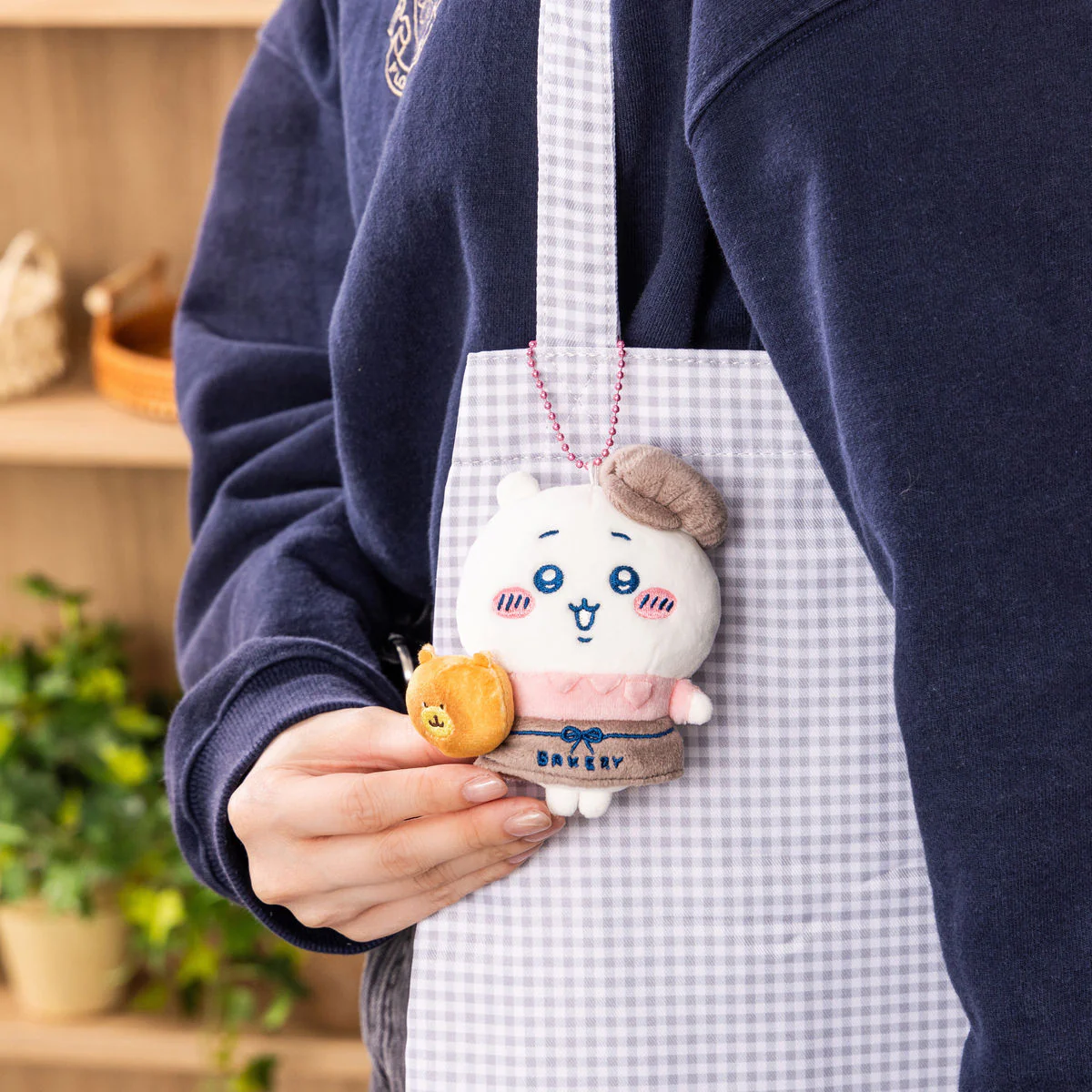 [Pre-order] "Chiikawa" Chiikawa Bakery Staff Mascot - Hachiware