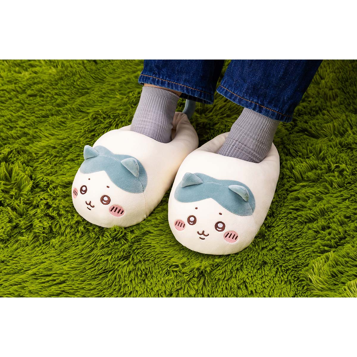 [Pre-order] "Chiikawa" Marshmallow Room Shoes - Hachiware