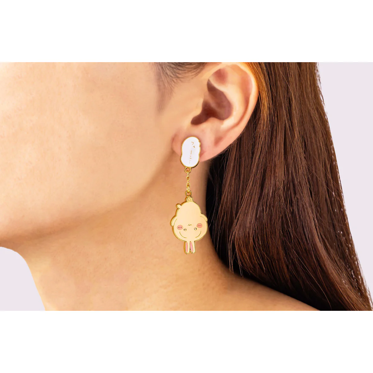 [In stock] "Chiikawa" Swinging  Earrings - Trapped Usagi (Clip)