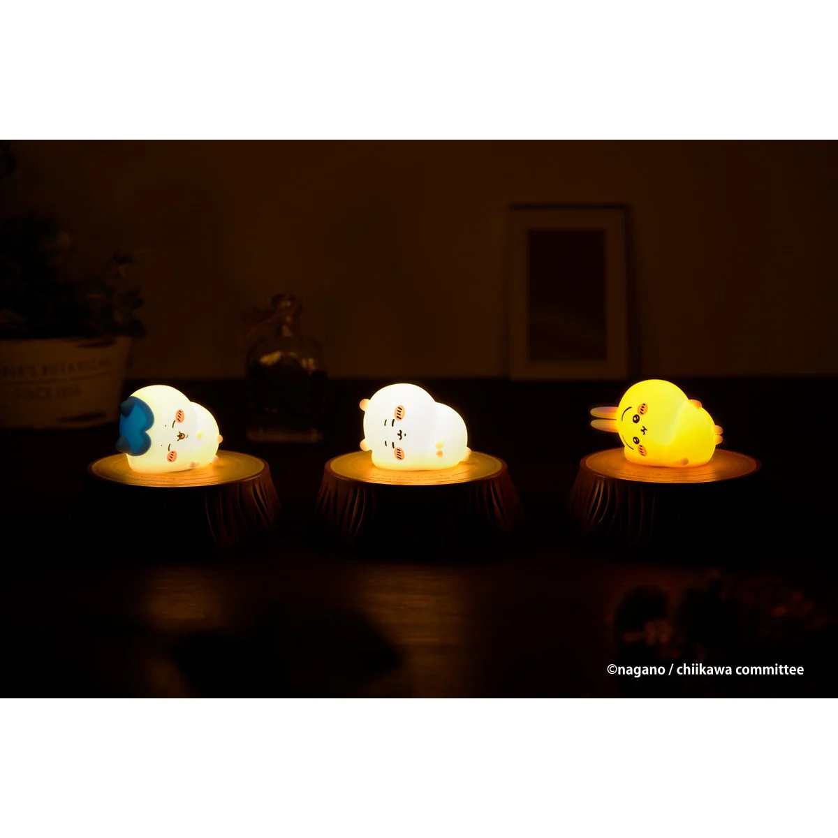 [Pre-order] "Chiikawa" Desktop Light (Usagi)