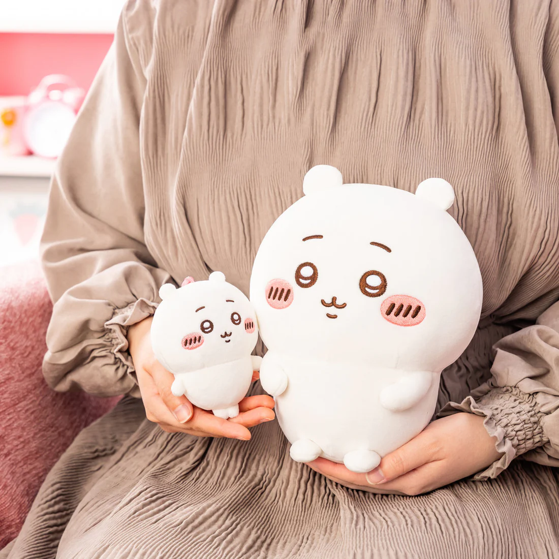 [Pre-order] "Chiikawa" Fluffy Plush S - Chiikawa