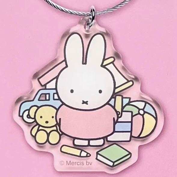 [In stock] "Miffy" Acrylic Wire Key Chain