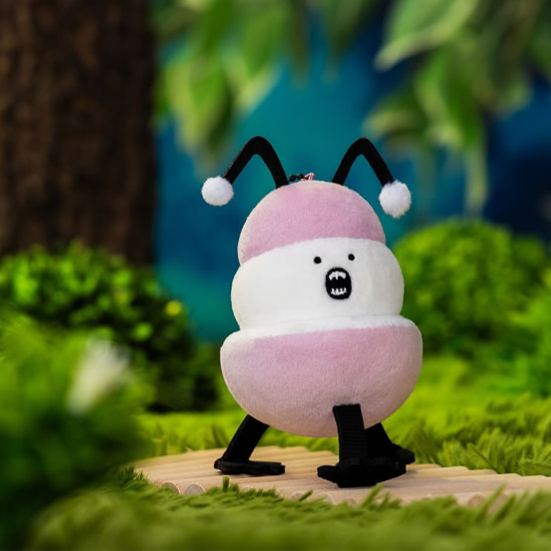 [Pre-order] "Chiikawa" Insect Plush Mascot - Pink