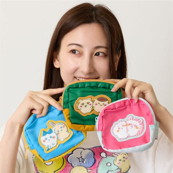 [Pre-order] "Chiikawa" Puffy applique Pouch - Chiikawa & Momonga (Pink)