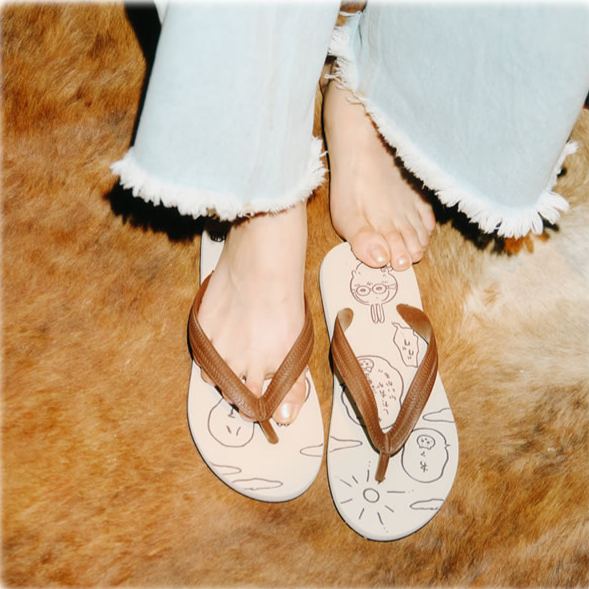 [Pre-order] "Chiikawa" Chiikawa Beach Sandals - Beige