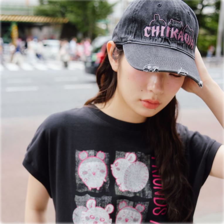 [Pre-order] "Chiikawa" Cap - Stay Cute Stay Pink - Black