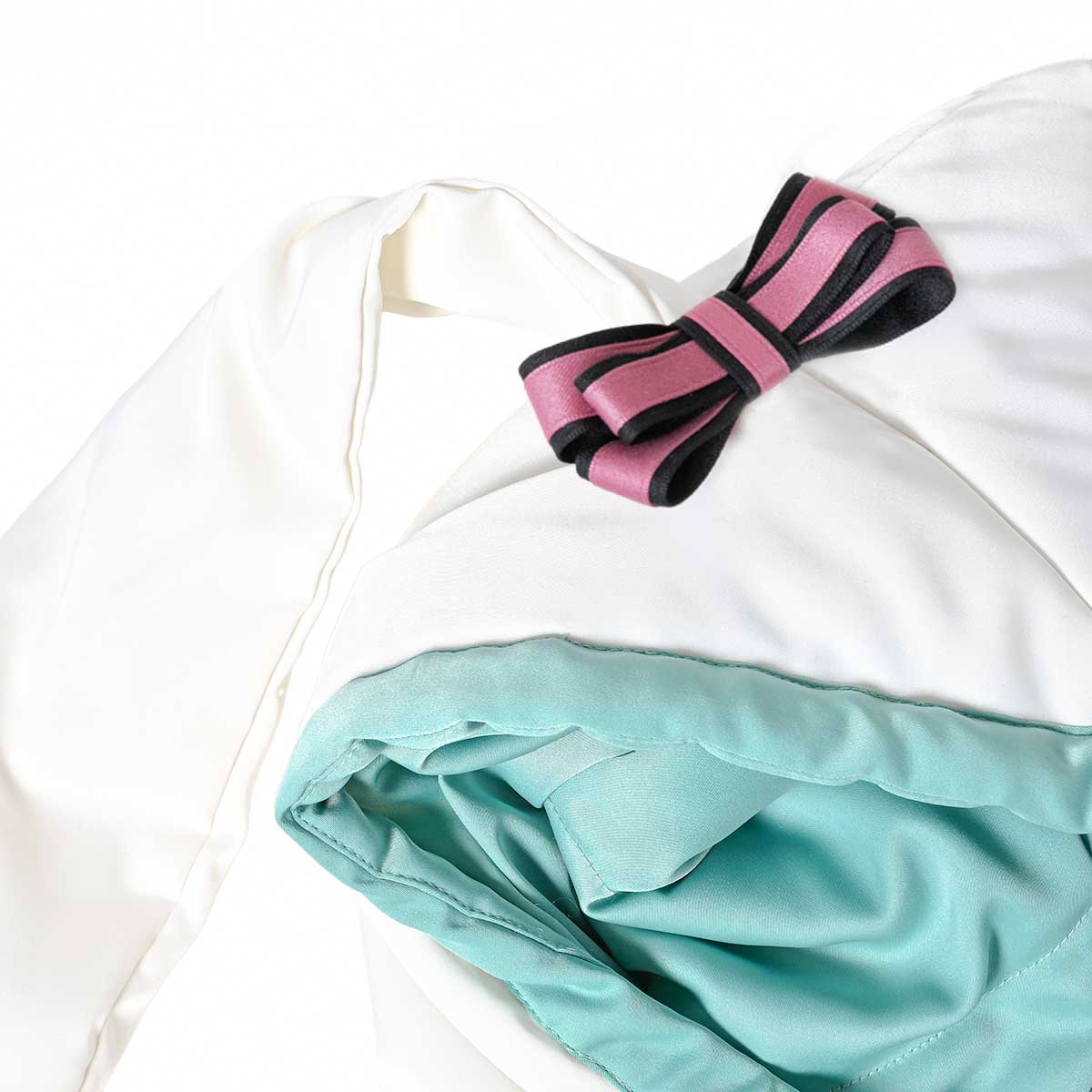 [Pre-order] "Hatsune Miku" x MAYLA Iconic Down Jacket - White