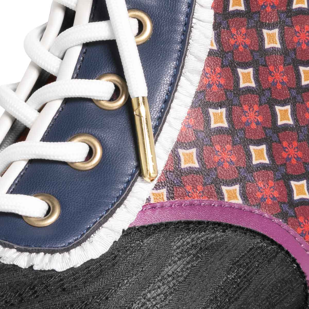 [Pre-order] "Demon Slayer: Kimetsu no Yaiba" x MAYLA Iconic Boots - Tengen Uzui