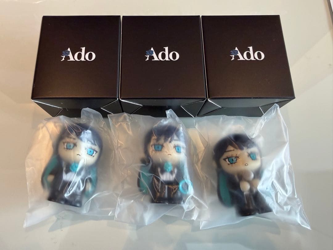 [Pre-order] Ado Anywhere Ado Mini Figure ver.