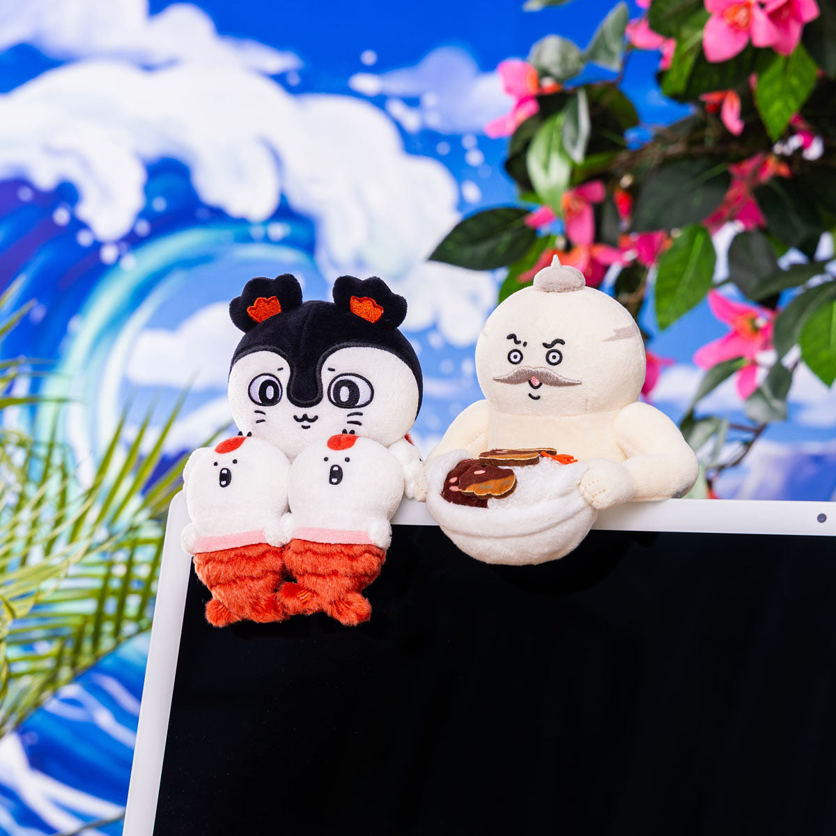[Pre-order] "Chiikawa" Chiikawa Movie Hanging Plush Toy to Watch Over You from Your Desktop - Siren