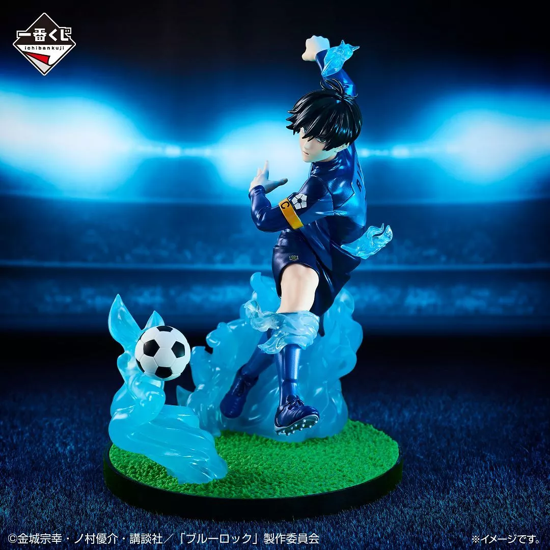 [Pre-order] BANDAI Ichiban Kuji "Blue Lock" Chain of Enthusiasm - Last Prize Itoshi Rin figure (metallic ver.)