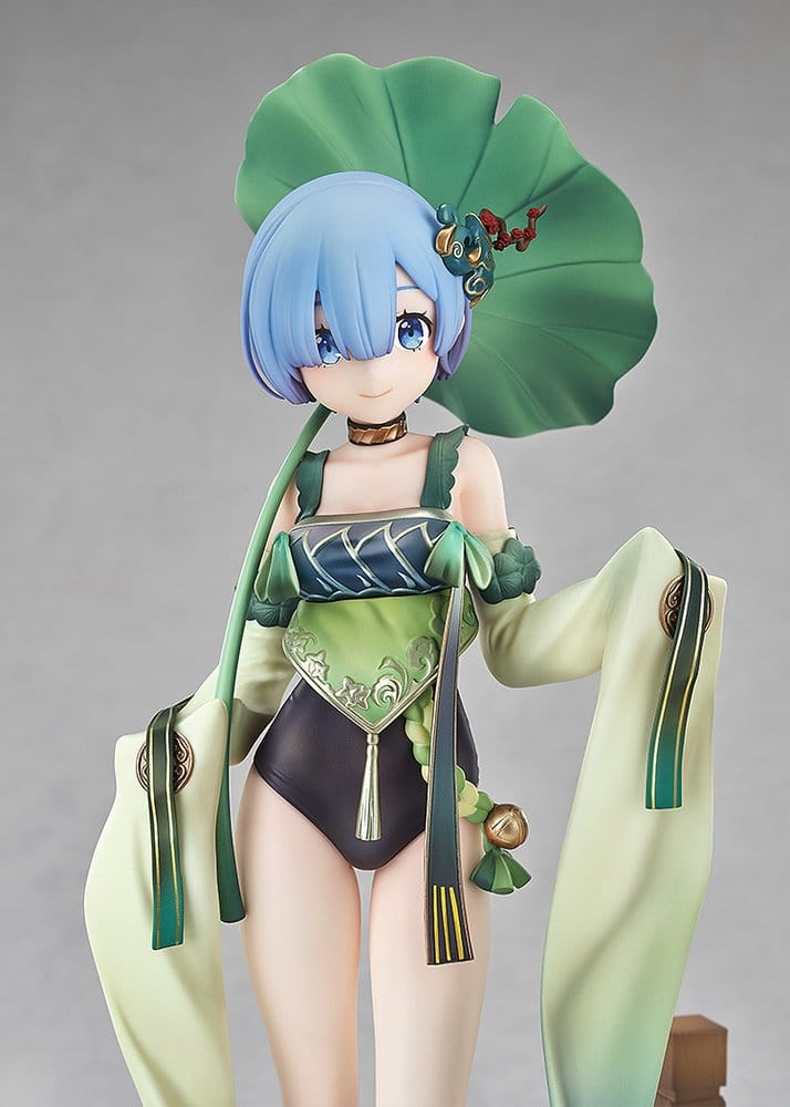 Re:ZERO -Starting Life in Another World- Statue 1/7 Rem: Breather in the Garden Ver. 26 cm