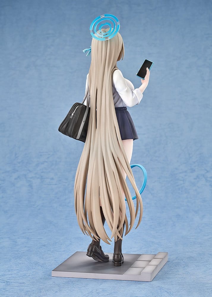 Blue Archive PVC Figure 1/7 Asuna (School): Memorial Lobby Ver. 26 cm