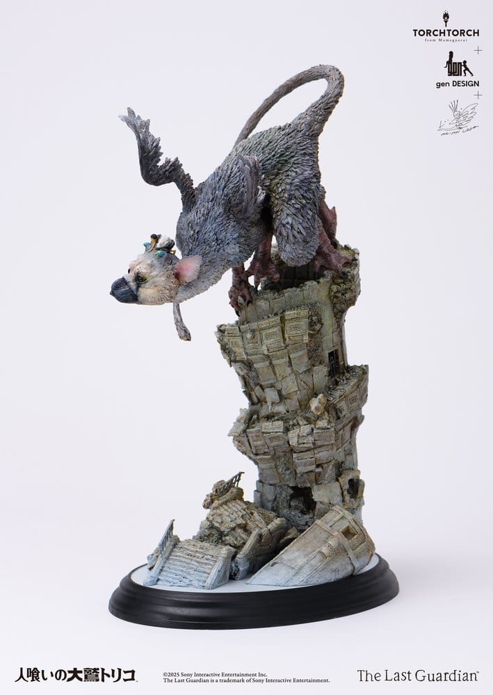 The Last Guardian Art Statue Trico by Akishi Ueda 50 cm