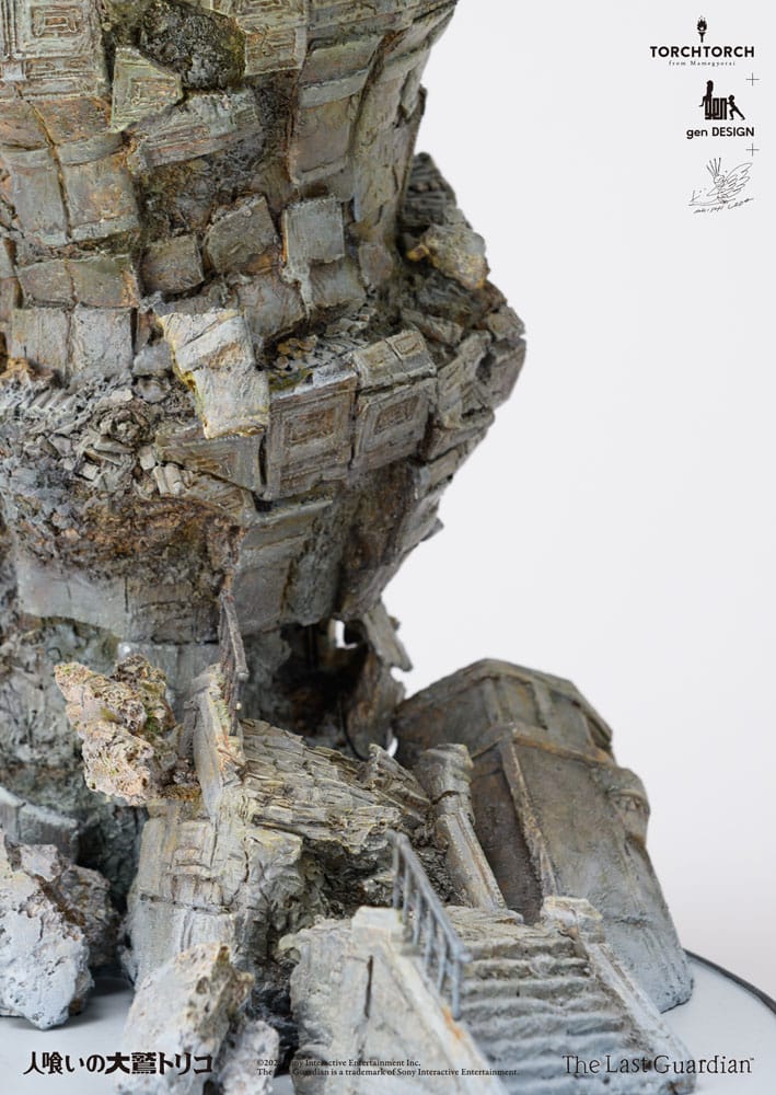 The Last Guardian Art Statue Trico by Akishi Ueda 50 cm