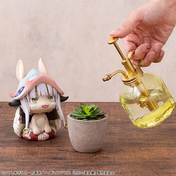 Made in Abyss: The Golden City of the Scorching Sun Look Up PVC Figure Nanachi 11 cm (Repeat)