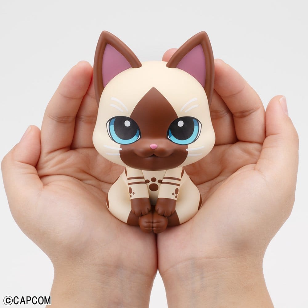 Monster Hunter Look Up PVC Figure Airou 11 cm (with gift)