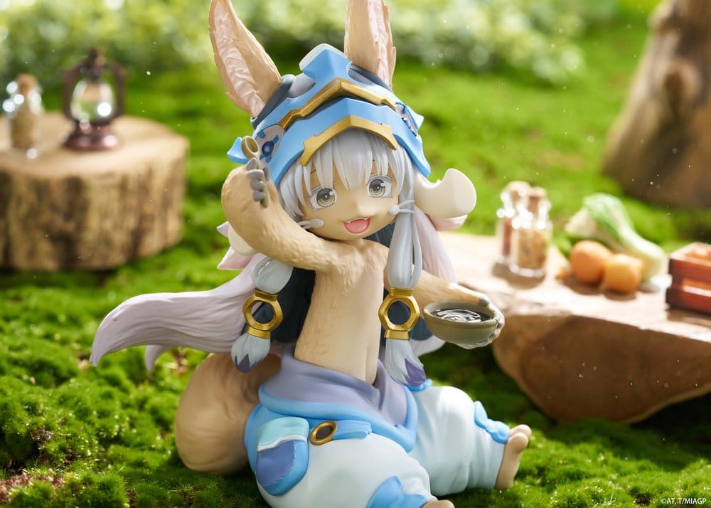 Made in Abyss Desktop Cute PVC Figure Nanachi (Mealtime ver.) 13 cm