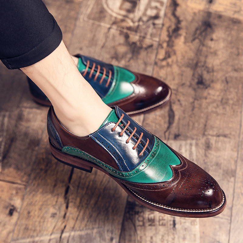 Carved English Style Color Matching Leather Shoes