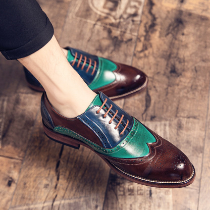 Carved English Style Color Matching Leather Shoes