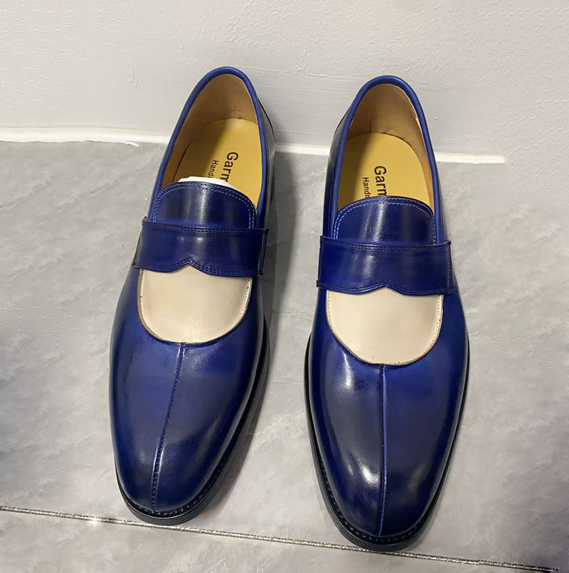 Stylish Navy - Blue Leather Loafers: Elegant and Sophisticated Footwear