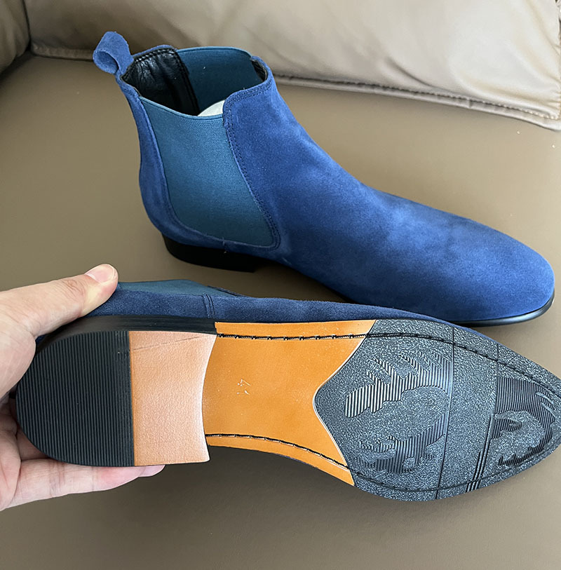 Men's blue leather Chelsea boots