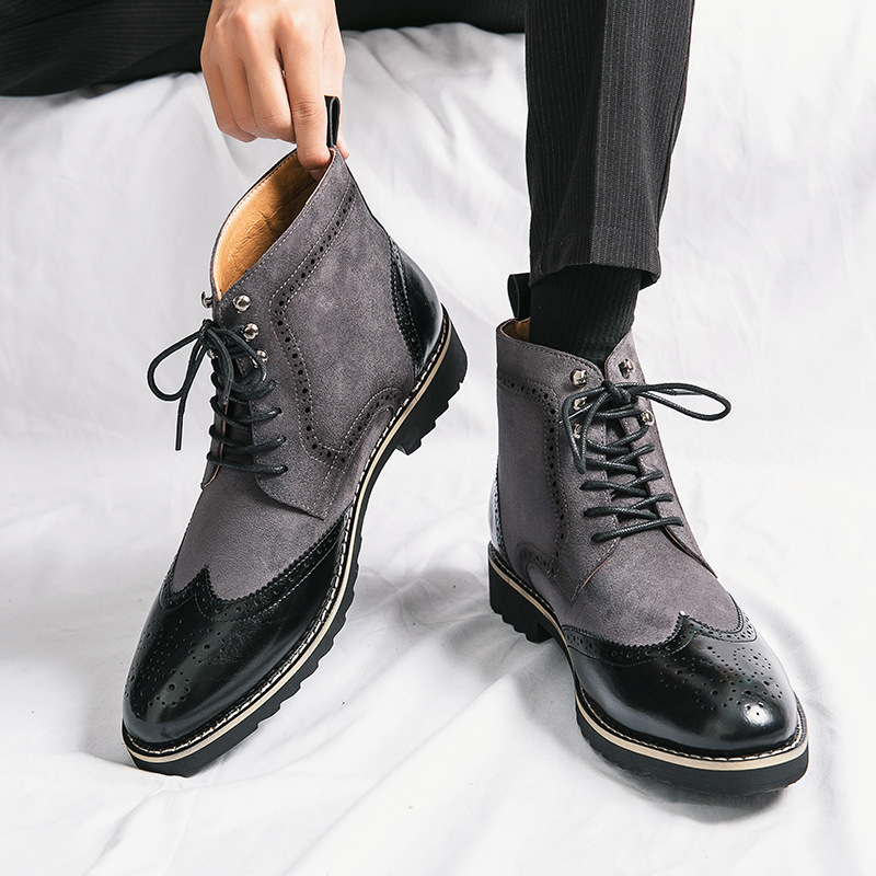 Brogue carved business men's boots