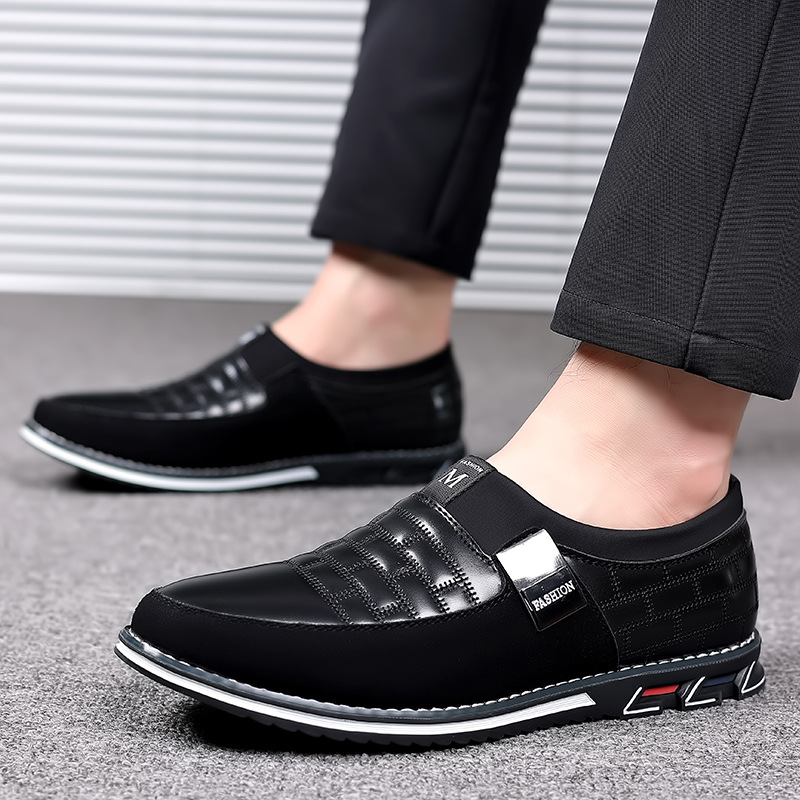 Large size men's casual shoes
