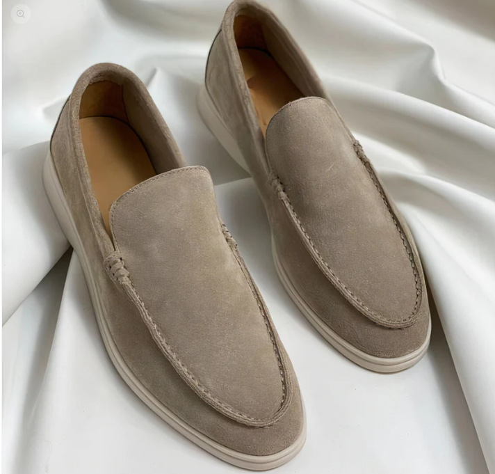 Large size casual flat shoes 38-48